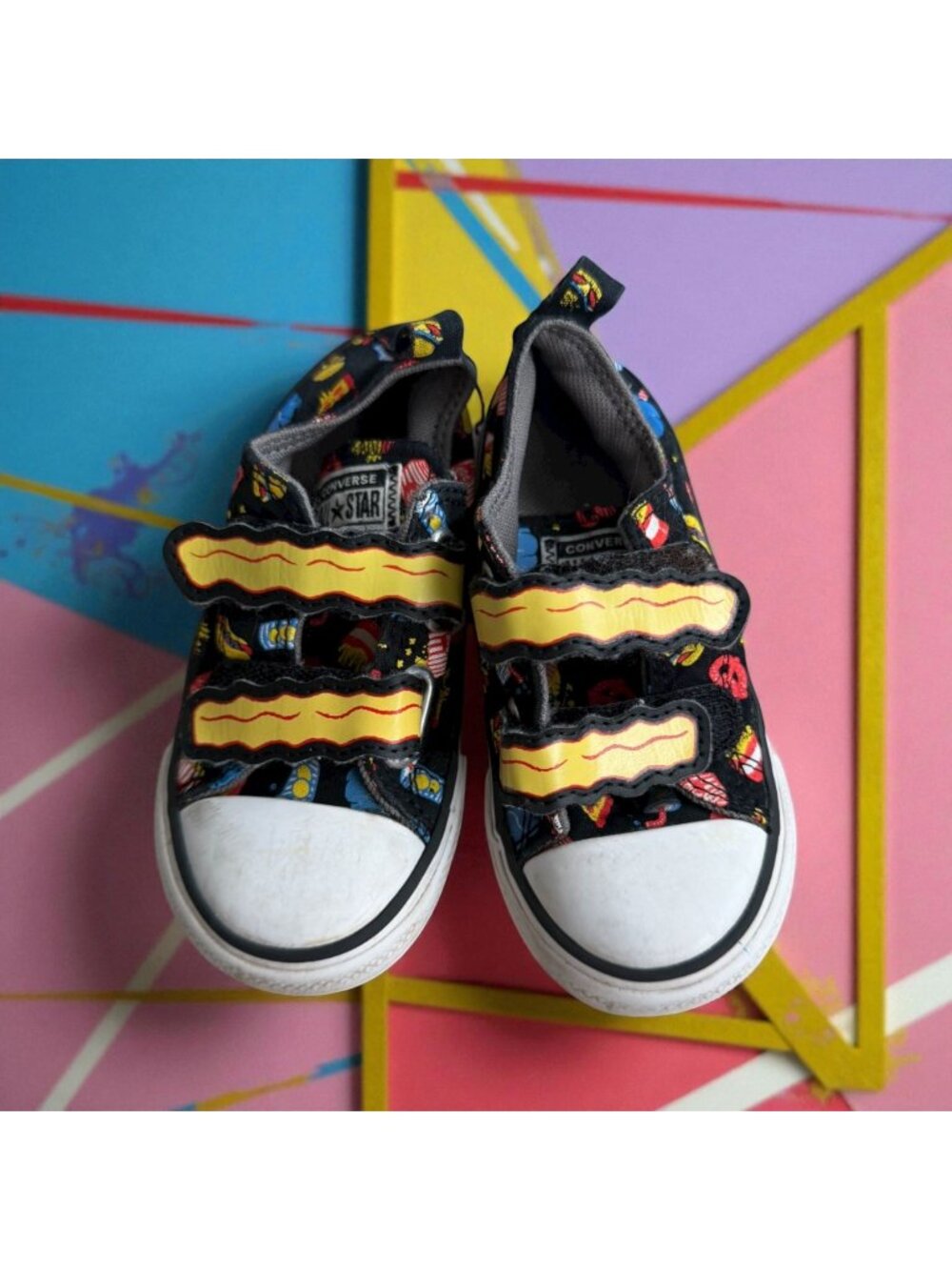 CONVERSE Kids French Fry Snacks Sneakers Size 8